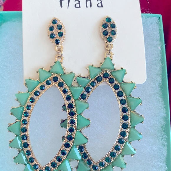 Spring Statement Sea green Rhinestone Earrings - Picture 5 of 8